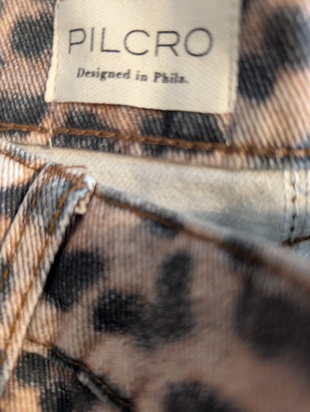 Pilcro Animal Print Jeans * NWOT *Size 32 (No Size Tag) - Picture 4 of 4